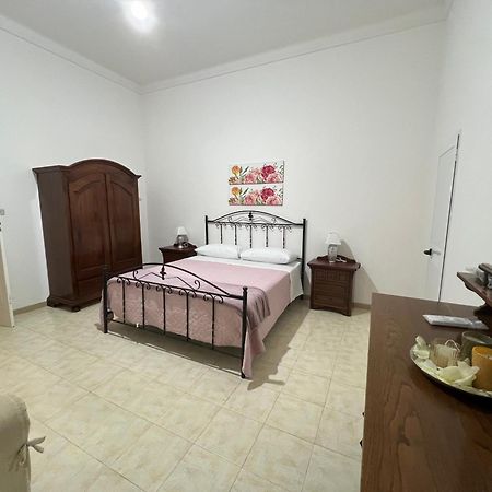 B&B Massafra Nella Tebaide Exterior photo